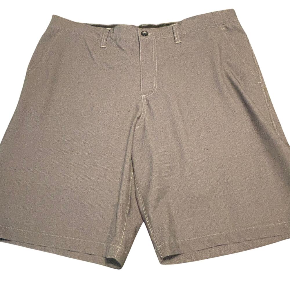 Caribbean Gray Plaid Dri Fit Longer Shorts Men's Size 36
